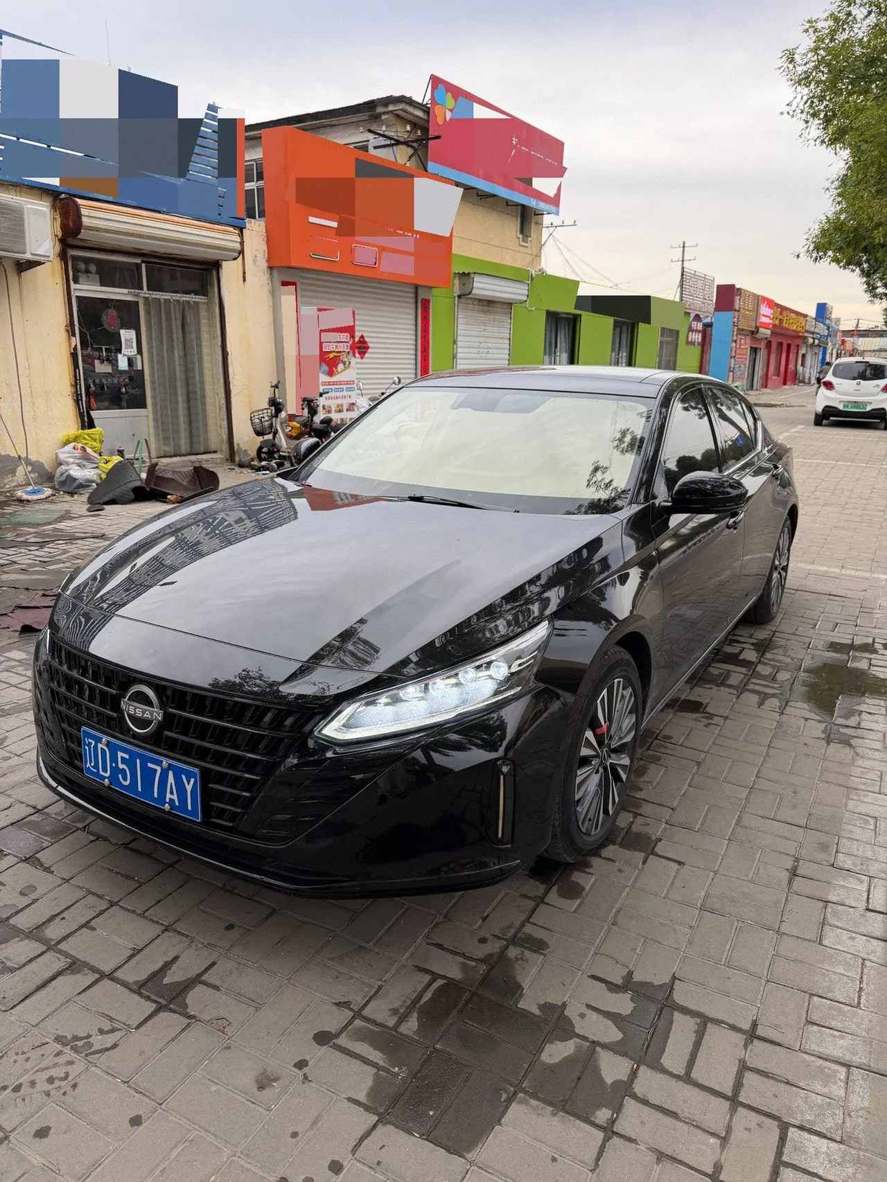 Open image lightbox: Nissan 2024 Teana 2.0 Stepless SV Black Gold Edition Automatic Gear