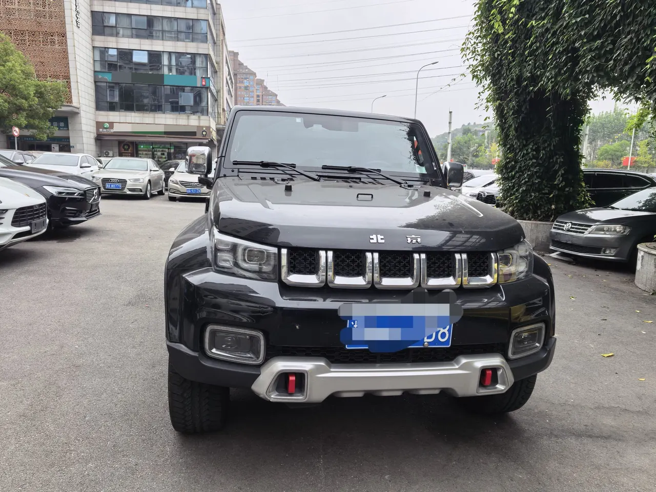 Beijing 2020 BJ40 2.0T 4-wheel drive tribute version chivalrous automatic gear 2