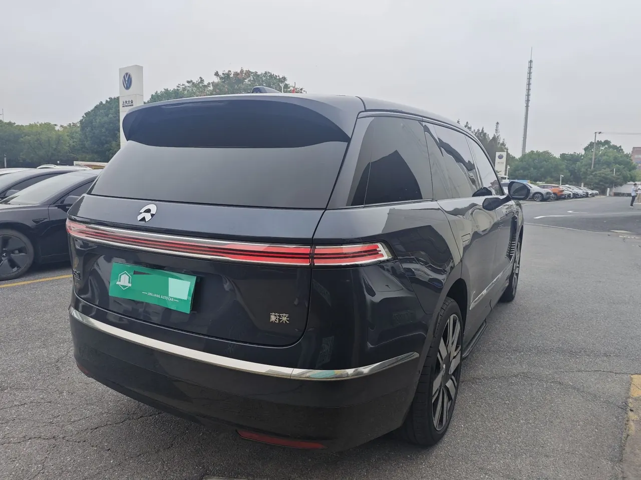 NIO 2026 ES 9 102kWh Administrative Island Signature Edition Automatic Gear 11