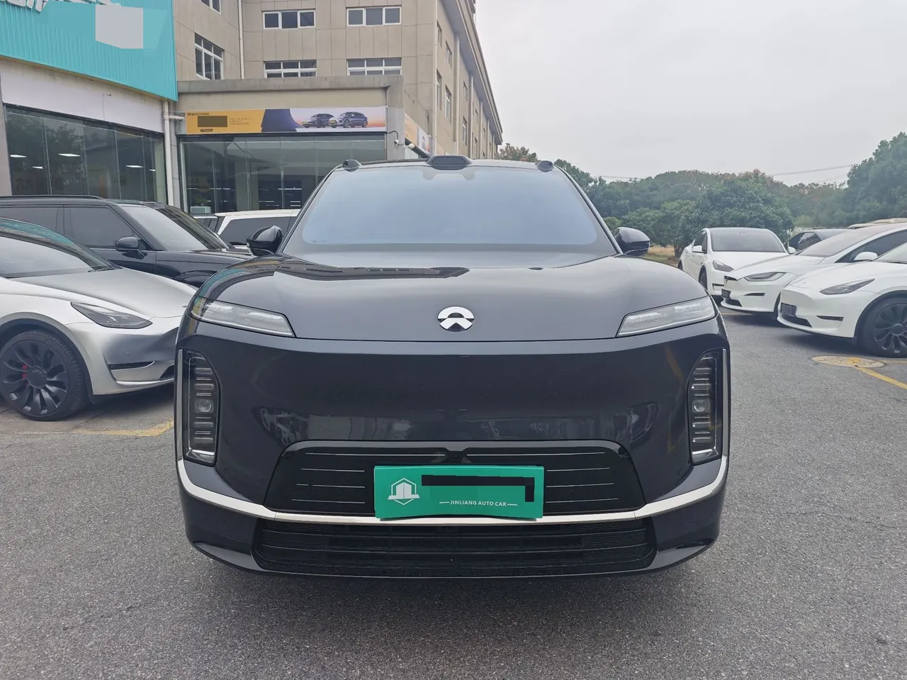NIO 2026 ES 9 102kWh Administrative Island Signature Edition Automatic Gear 13