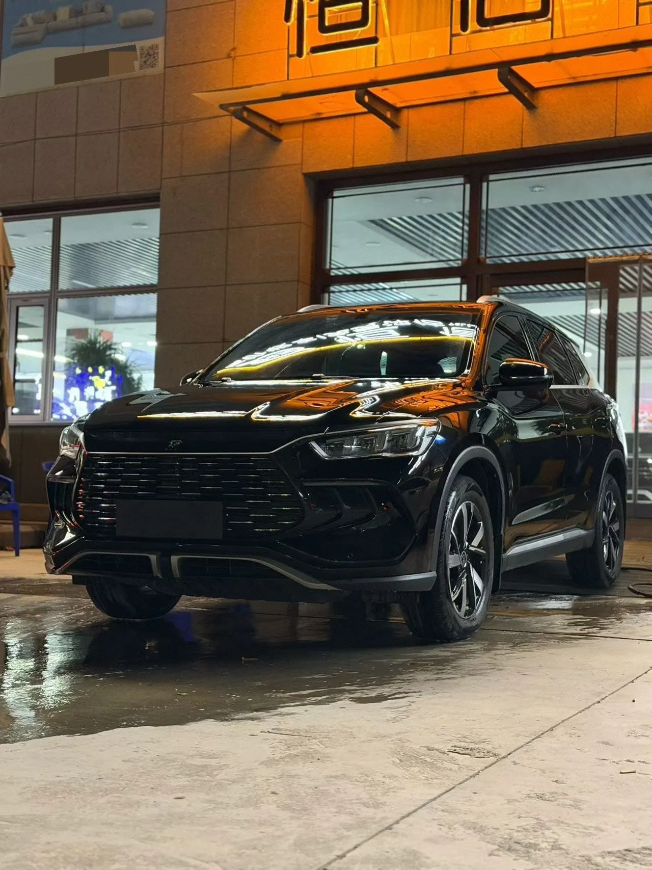 Открыть галерею: BYD Song Pro New Energy 2024 Song Pro DM-i 1.5 Stepless Glory Edition Leading 71KM Automatic Gear