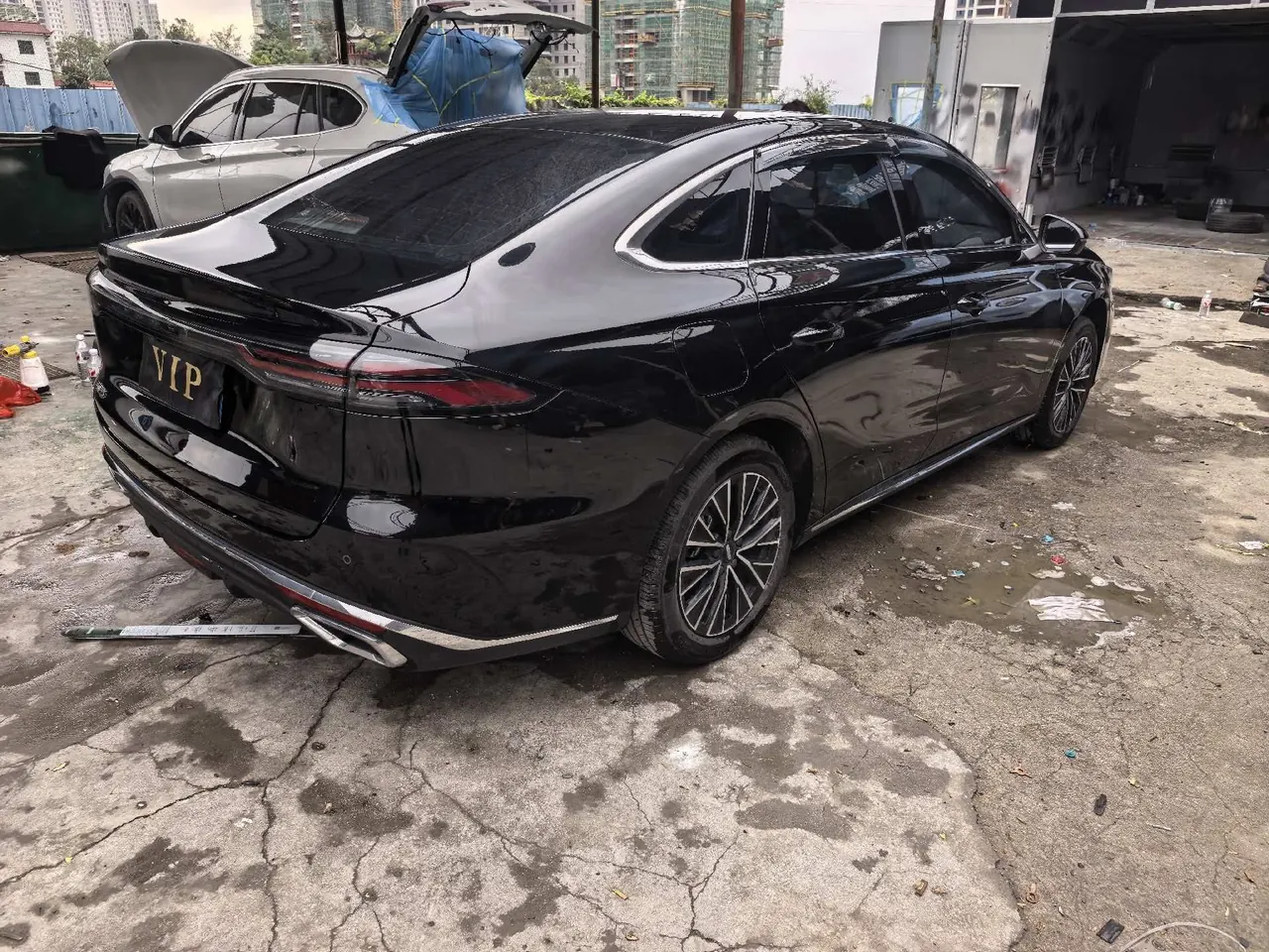 Geely 2026 emgrand -3-compartment 1.5T honorable automatic gear 6