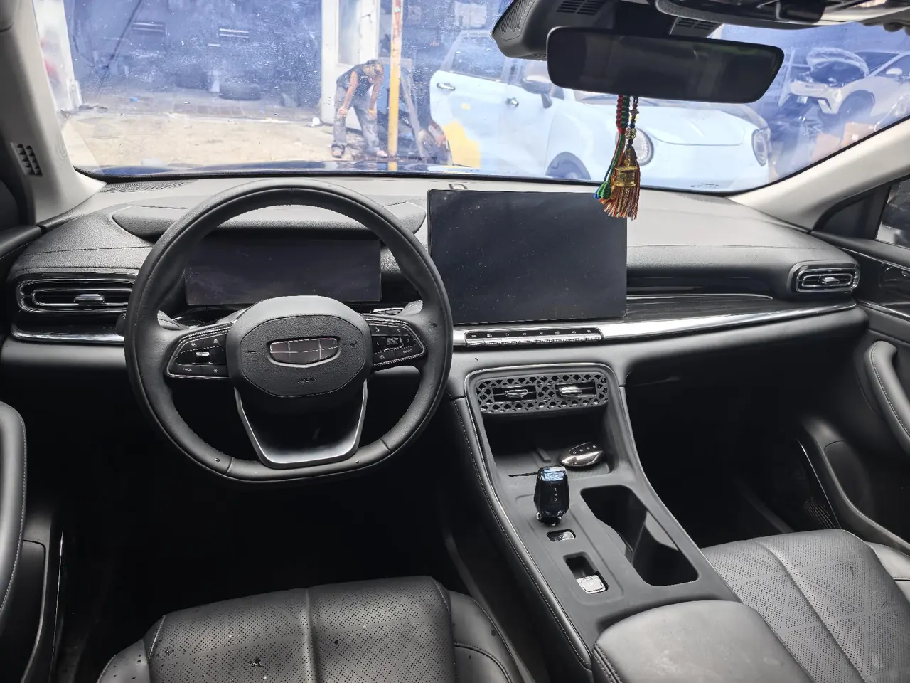 Geely 2026 emgrand -3-compartment 1.5T honorable automatic gear 7