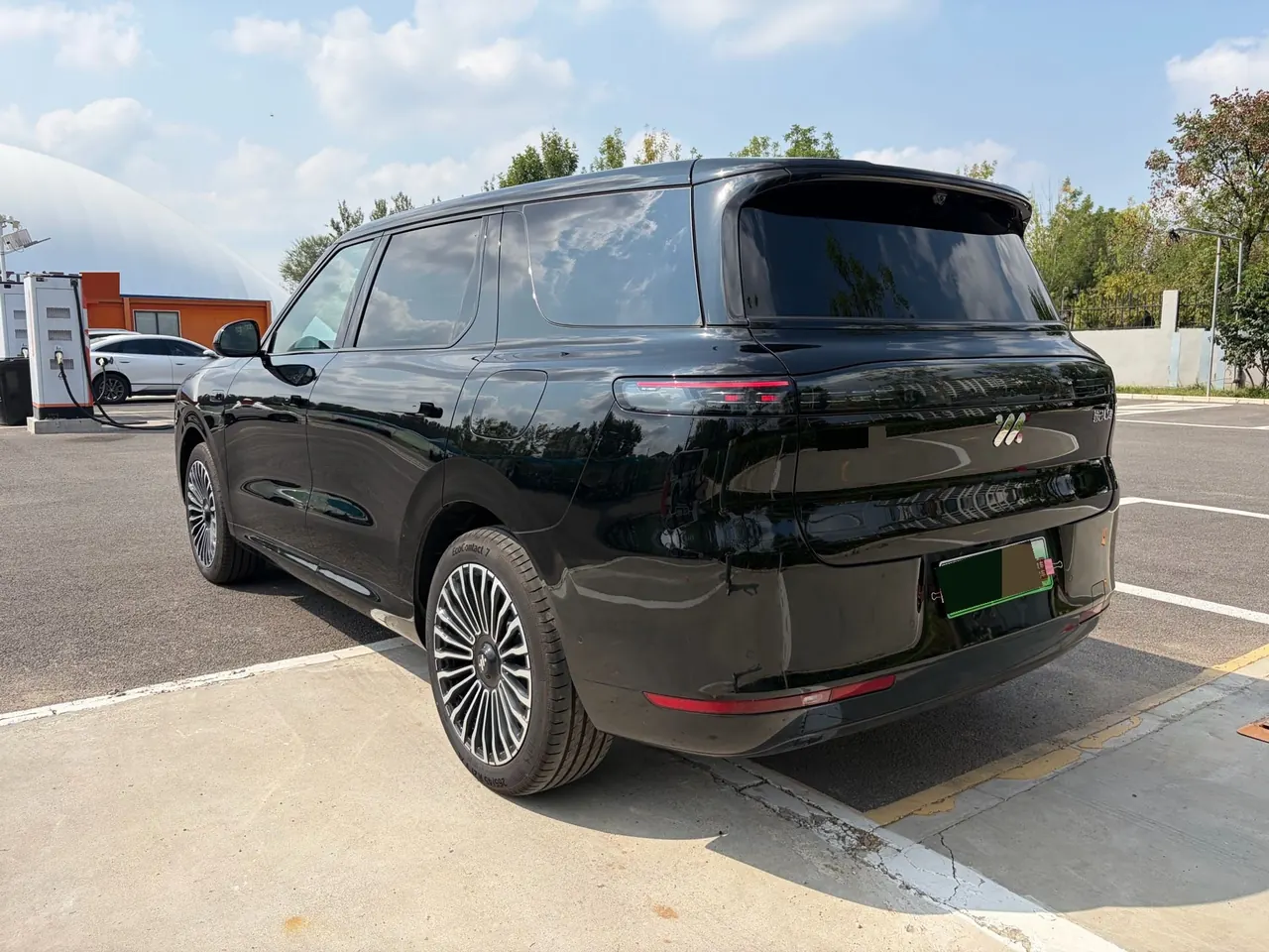 IM 2026 IM LS8 66 Ultra Technology Flagship Large Five-seater Automatic Transmission 12