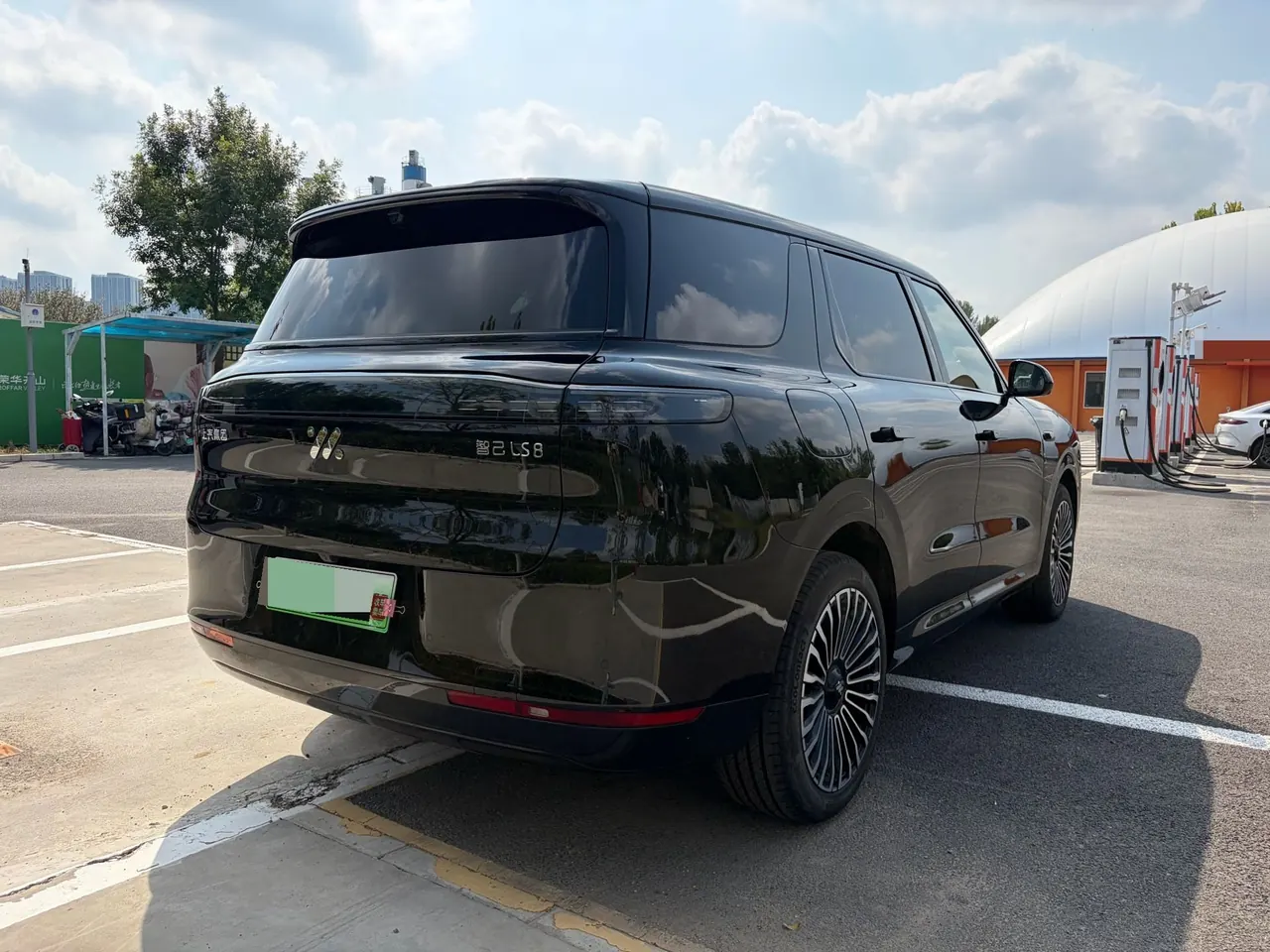 IM 2026 IM LS8 66 Ultra Technology Flagship Large Five-seater Automatic Transmission 5