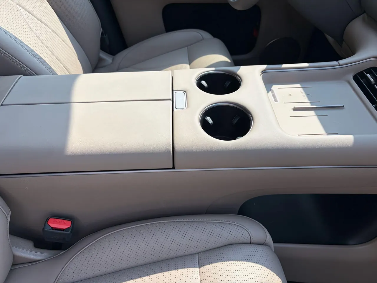 IM 2026 IM LS8 66 Ultra Technology Flagship Large Five-seater Automatic Transmission 8