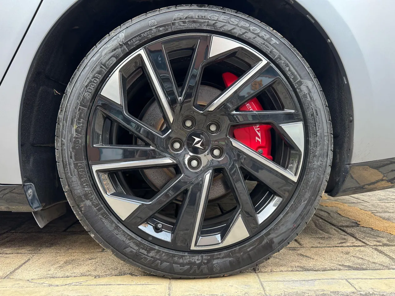 Yi Pai 2024 E π 007 540 Four-wheel Drive Pro Edition Automatic Gear 13