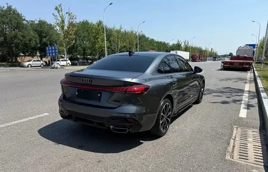 Audi 2026 A5L 2.0T Sport Plus Automatic 6