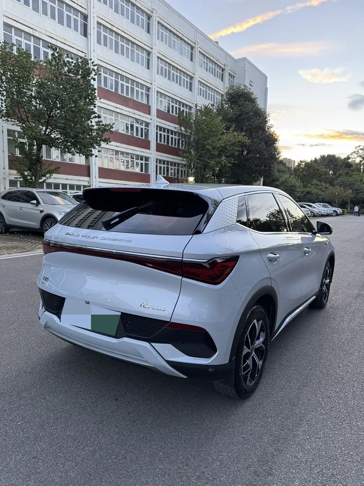 BYD yuan PLUS 2022 yuan PLUS 430KM luxury automatic gear 4