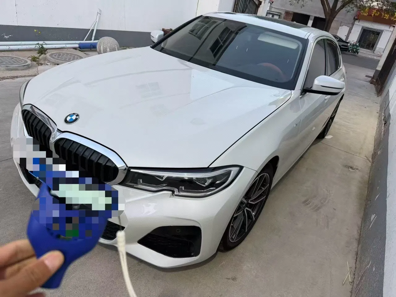 Открыть галерею: BMW 3 Series 2022 320Li 2.0T M Sports Suit (Modified) Automatic Gear
