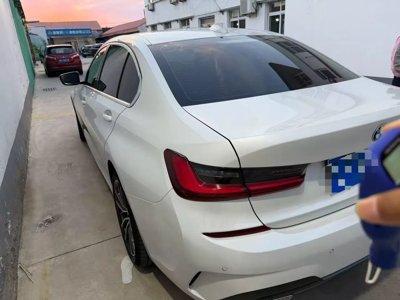 BMW 3 Series 2022 320Li 2.0T M Sports Suit (Modified) Automatic Gear 4