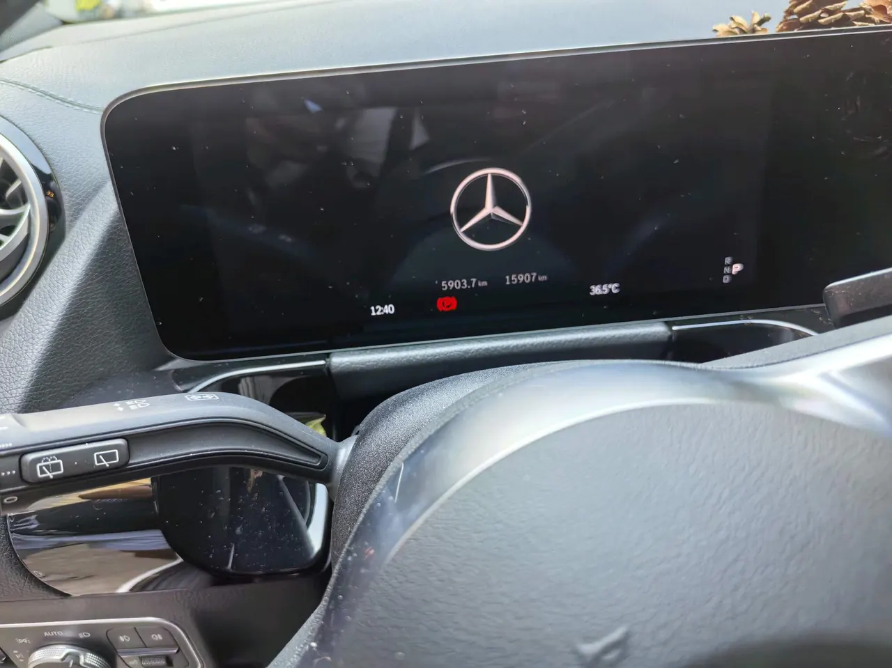 Mercedes Benz 2024 GLA 220 2.0T automatic gear 15