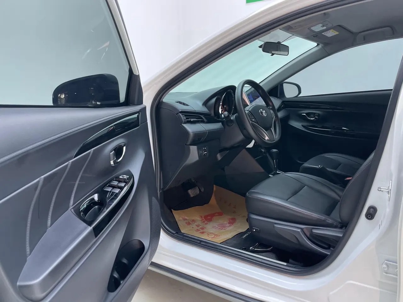 Toyota yaris 2022 YARiS L to dazzle X 1.5 stepless luxury PLUS version of automatic gear 7