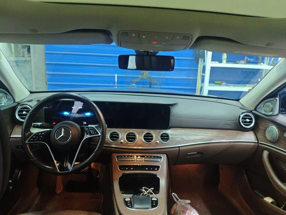 Mercedes Benz E Class 2022 E 300 L 2.0T Luxury (Change 2) Automatic Gear 5