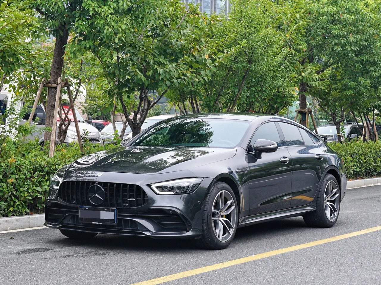 打开图片灯箱：Mercedes Benz AMG GT (Imported) 2022 AMG GT 50 48V 3.0T Automatic