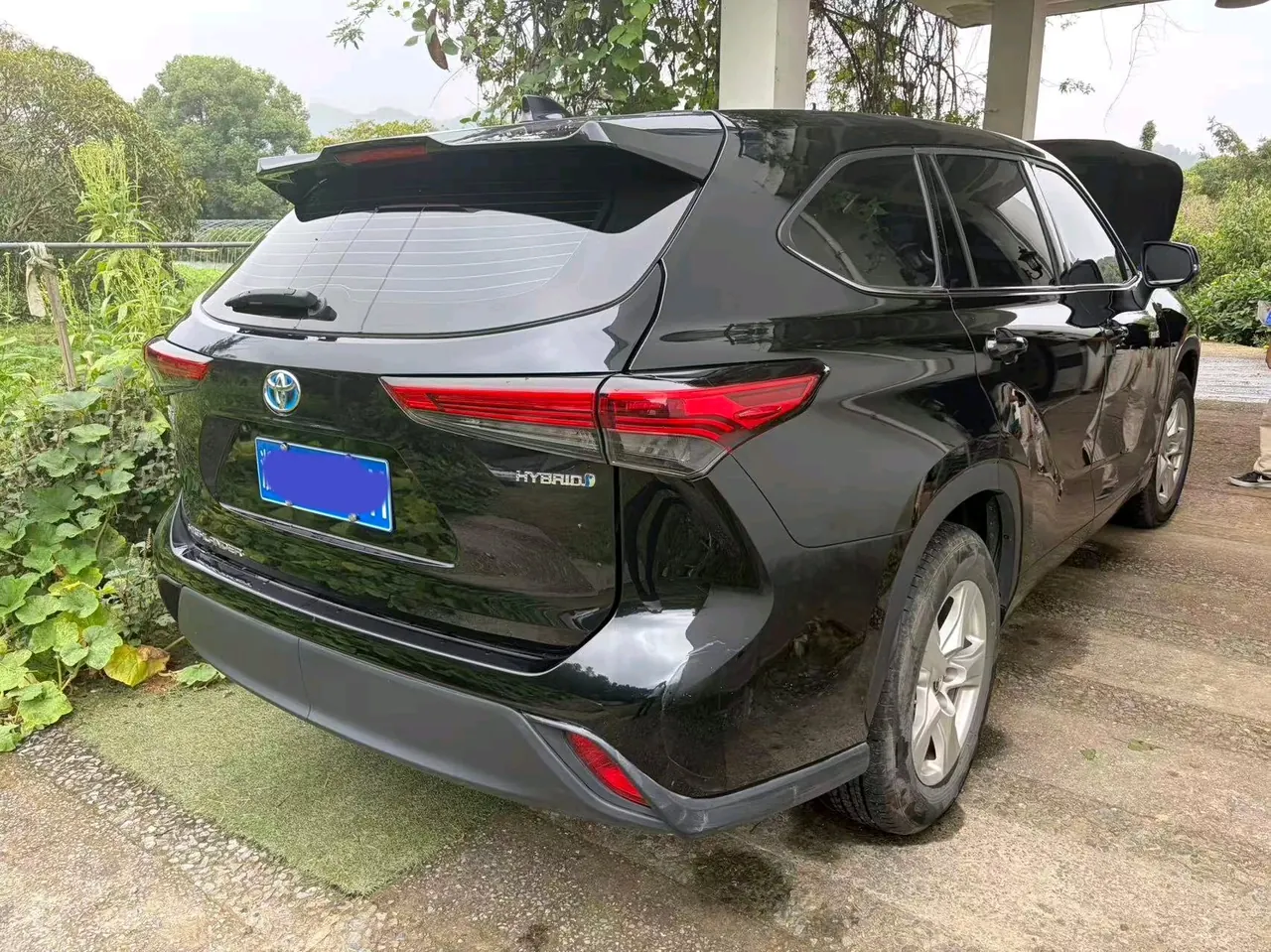Toyota 2022 Highlander Dual Engine 2.5 Stepless Two-Drive Elite Edition 5-seat Automatic Gear 2