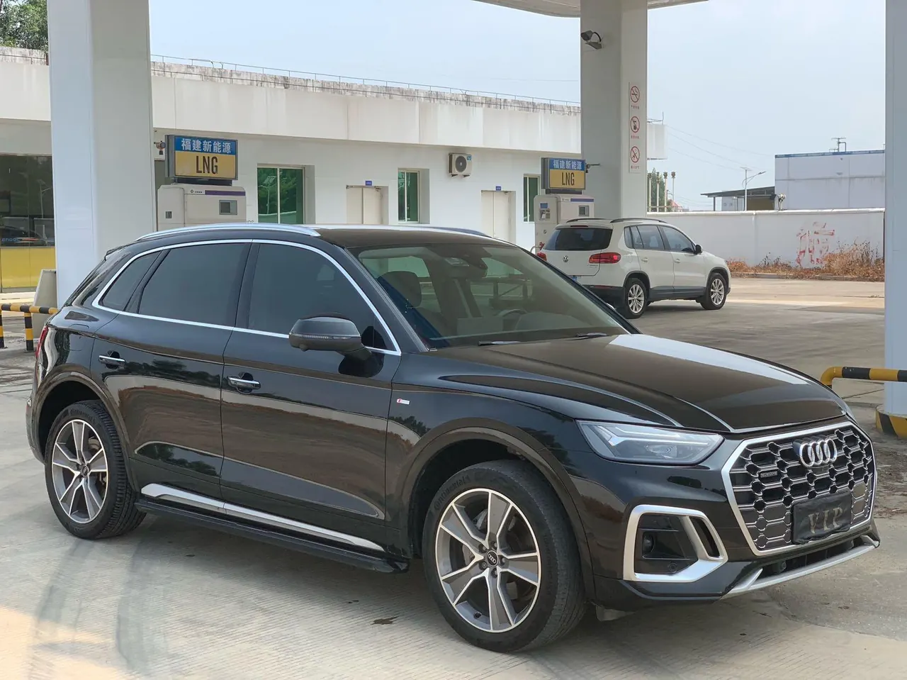 Audi 2022 Q5L 2.0TFSI 45TFSI luxury dynamic automatic transmission 3