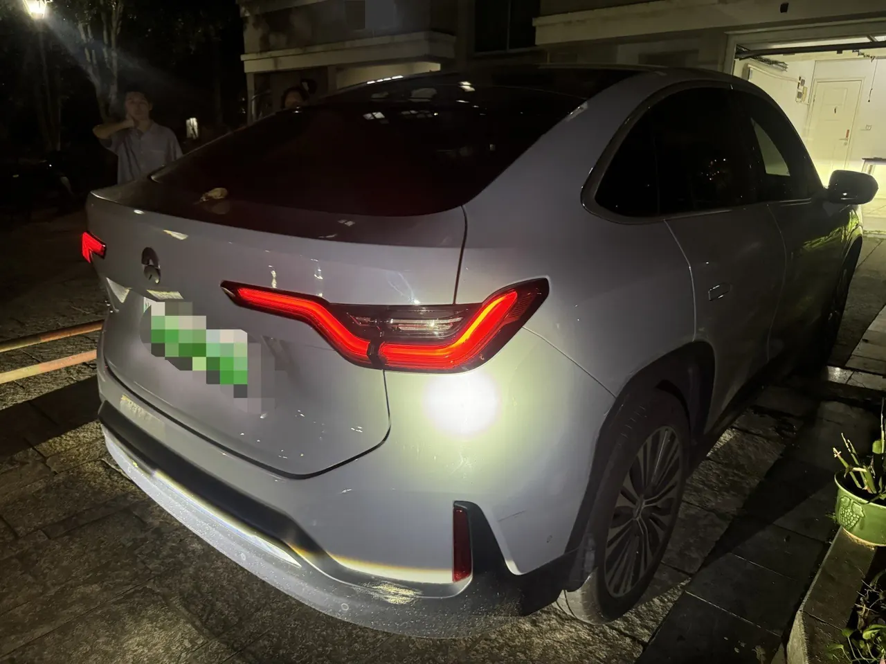 NIO 2022 ES 6 100kWh Performance Edition Automatic Gear 4