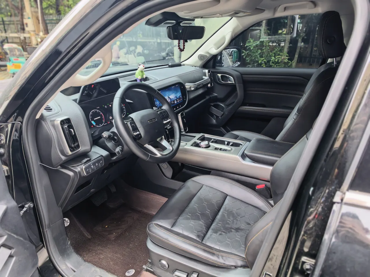 Haval 2024 big dog 2.0T Chinese garden dog version automatic gear 5