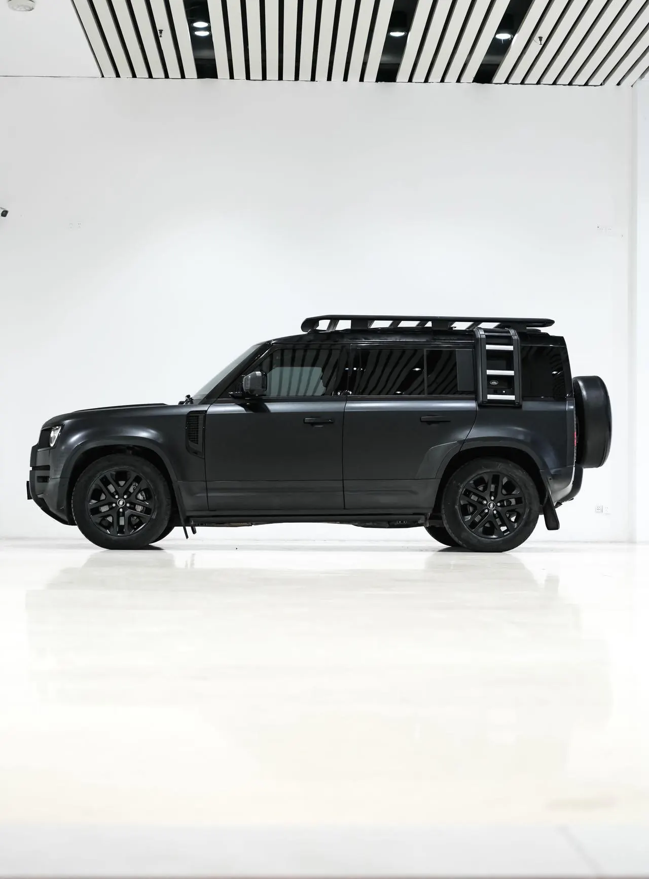 Land Rover Guard (Imported) 2022 Guard 110 48V 3.0T P400 Diablo Special Edition Automatic Gear 3