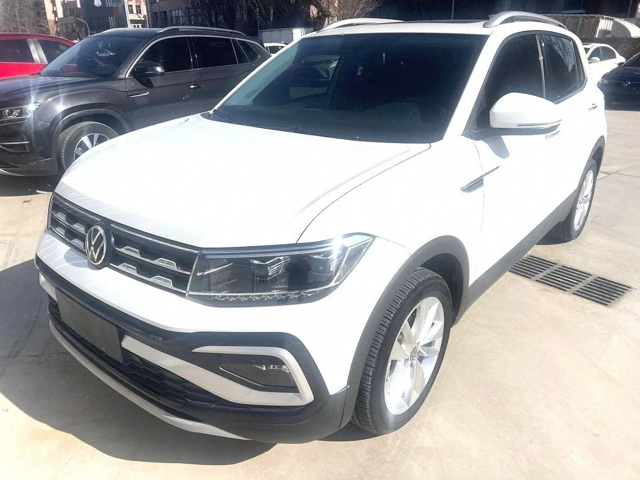 Open image lightbox: Volkswagen 2022 T-Cross (Tujia) 1.4TSI 280TSI Comfort Edition Automatic Gear