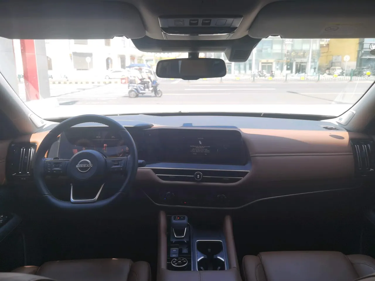 Nissan 2024 Tanlu 2.0T 380VC-TURBO 4-wheel drive Zhizun Edition 6-seat automatic gear 5