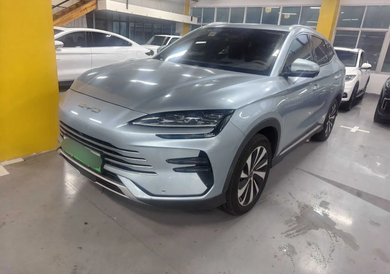 打开图片灯箱:BYD 2023 Song PLUS DM-i 1.5 Stepless Champion Edition 150KM Flagship PLUS Automatic Gear