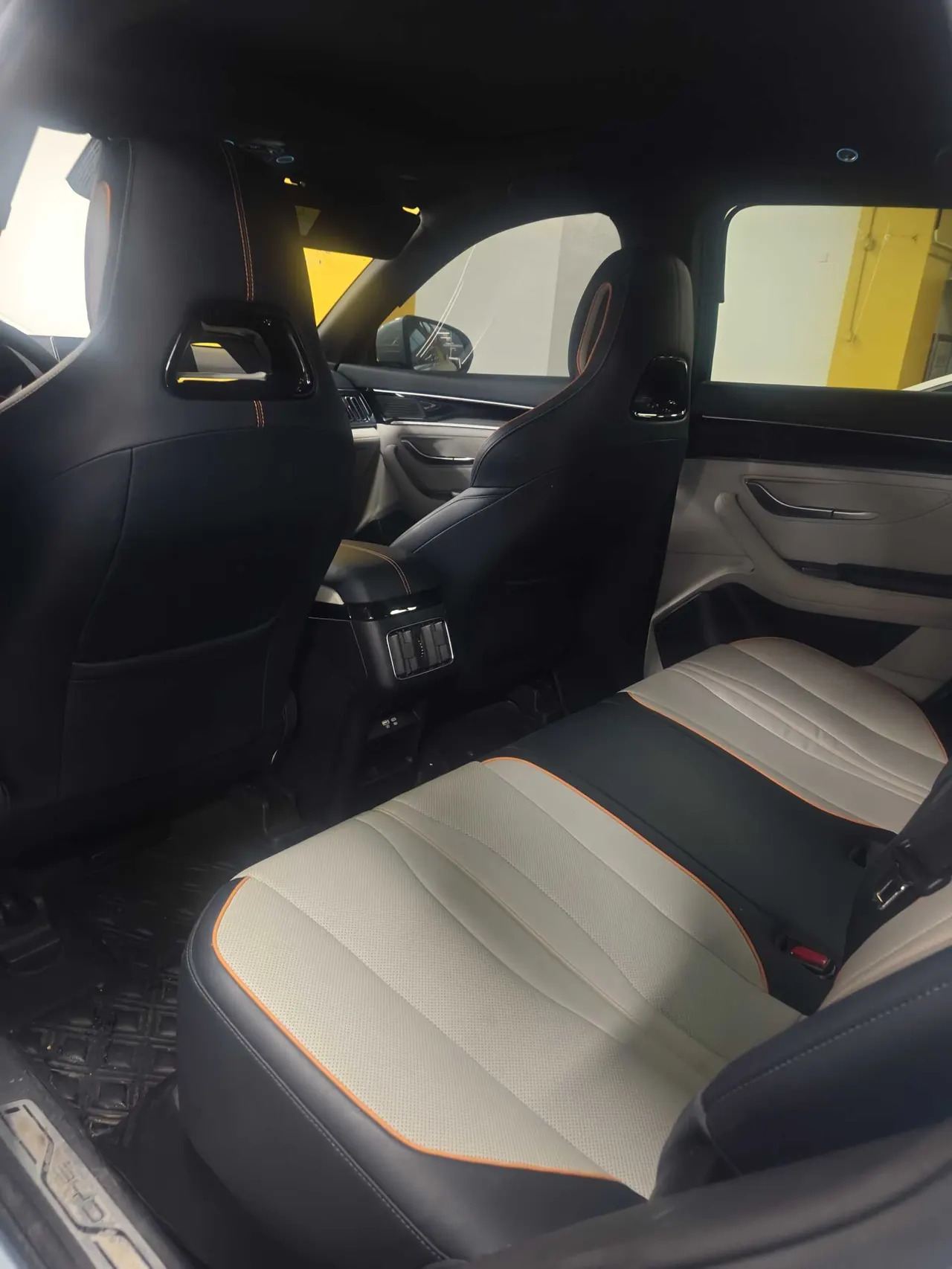 BYD 2023 Song PLUS DM-i 1.5 Stepless Champion Edition 150KM Flagship PLUS Automatic Gear 5