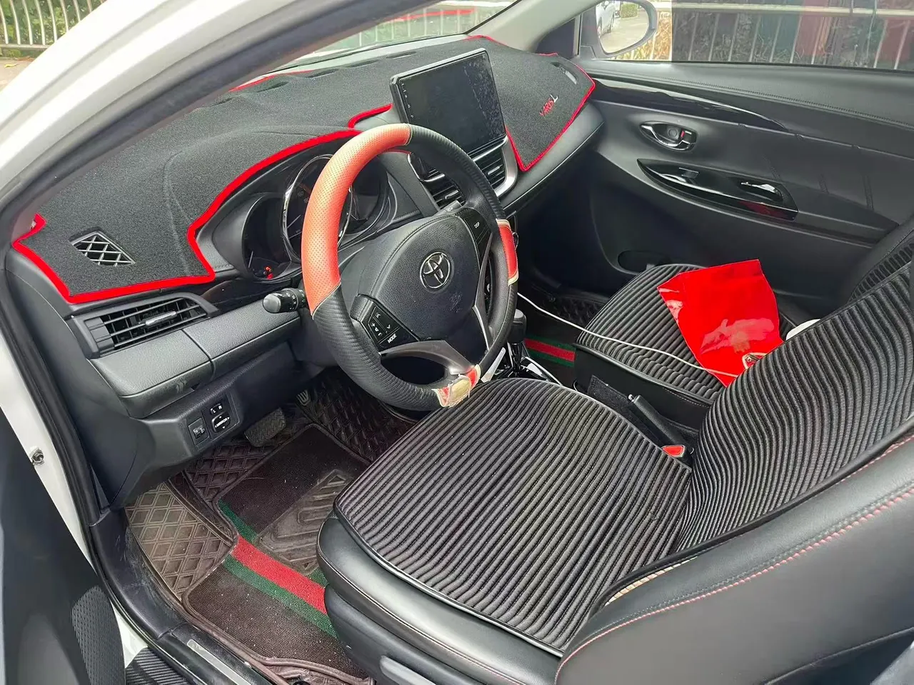 Toyota yaris 2022 YARiS L to dazzle X 1.5 stepless luxury PLUS version of automatic gear 2