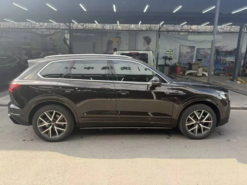 Volkswagen Touareg (Imported) 2022 Touareg 3.0TSI Sharp Edition Classic Sports Suit Automatic Gear 6