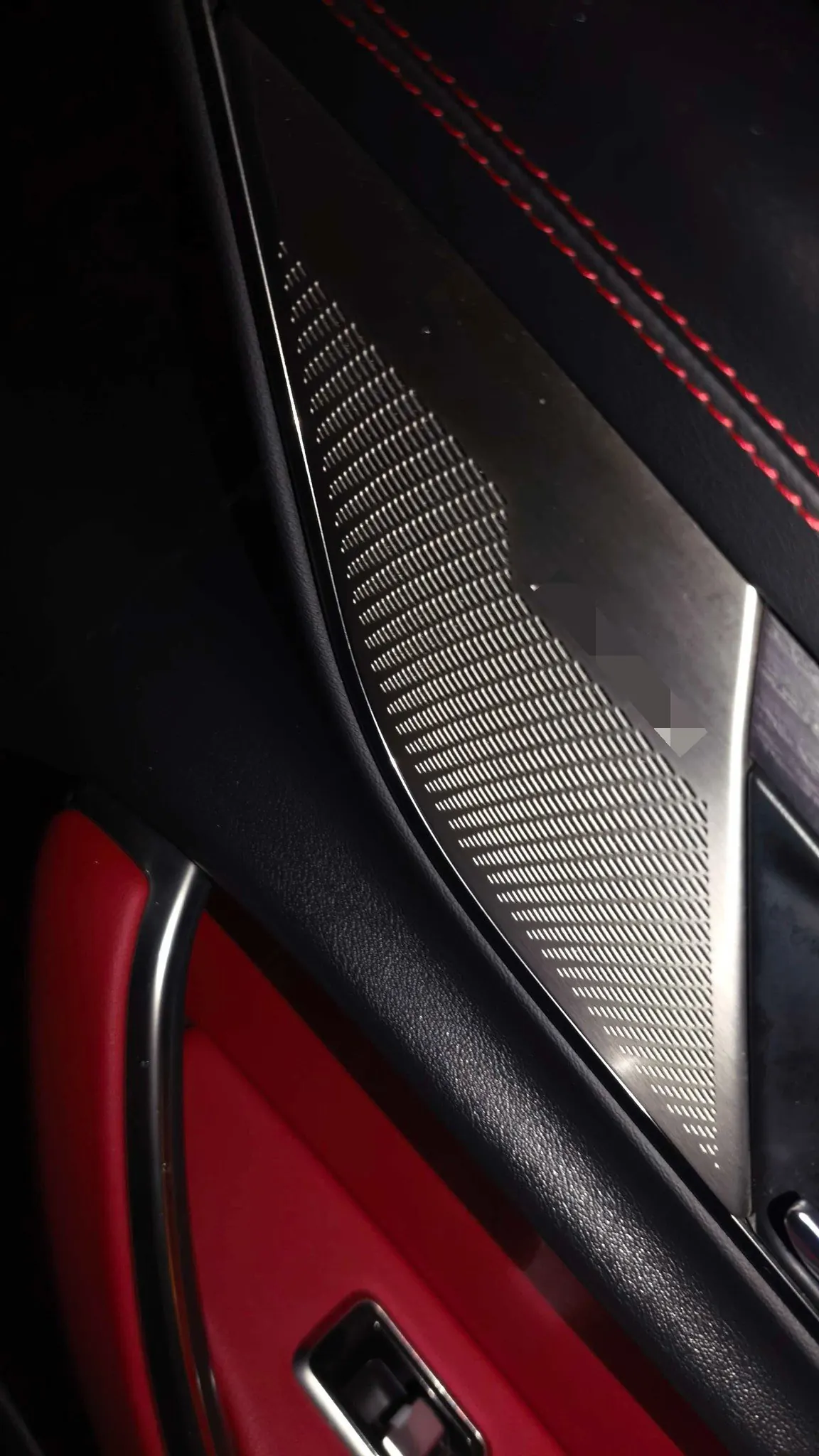 Jaguar 2023 XFL 2.0T P 10000.00g Drive Elite Deluxe Automatic Gear 4