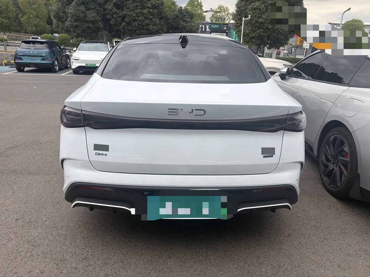 BYD 2025 seals 06 DM-i 1.5 stepless smart driving version 120KM honorable automatic gear 5