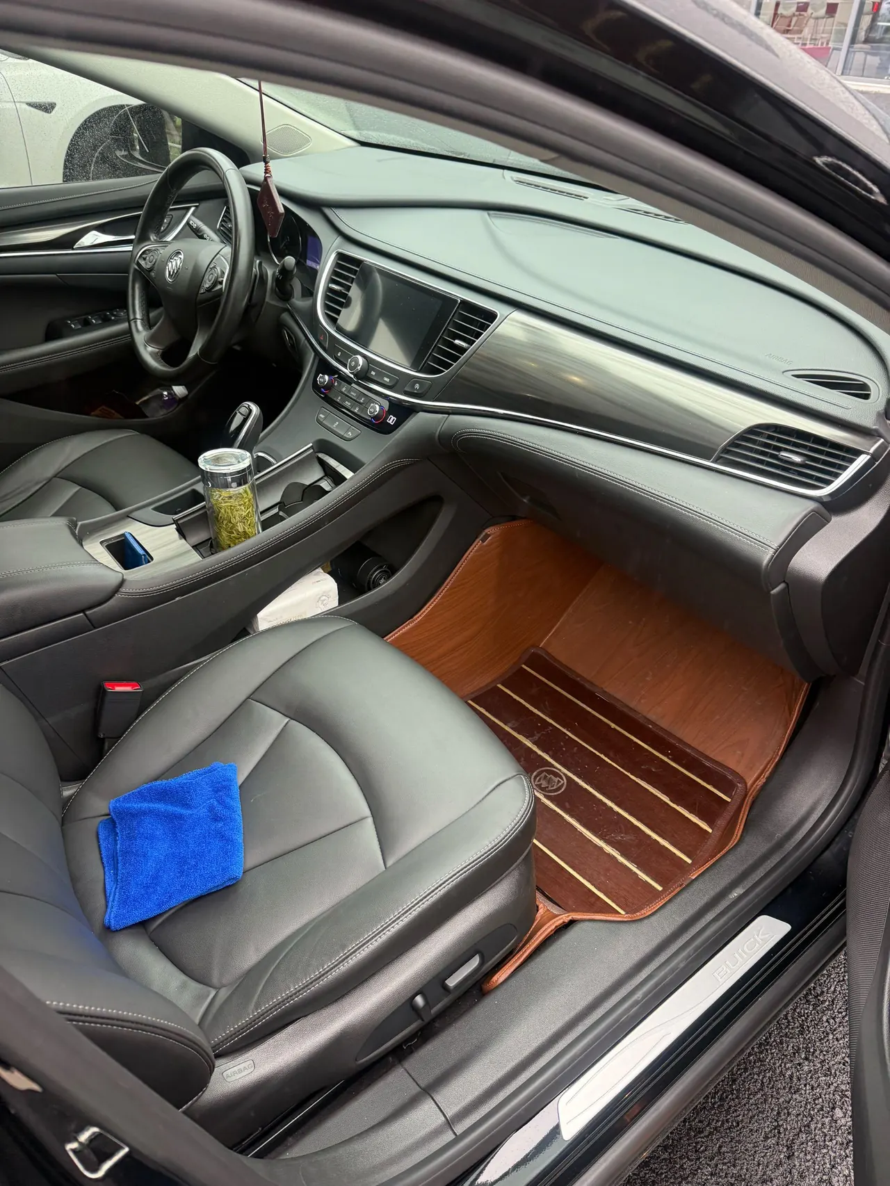 Buick 2022 LaCrosse 2.0T 652T Luxury Automatic 4
