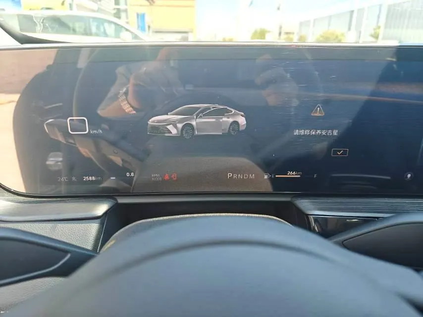 Buick 2025 LaCrosse 2.0T 28T Platinum Edition, automatic transmission 10