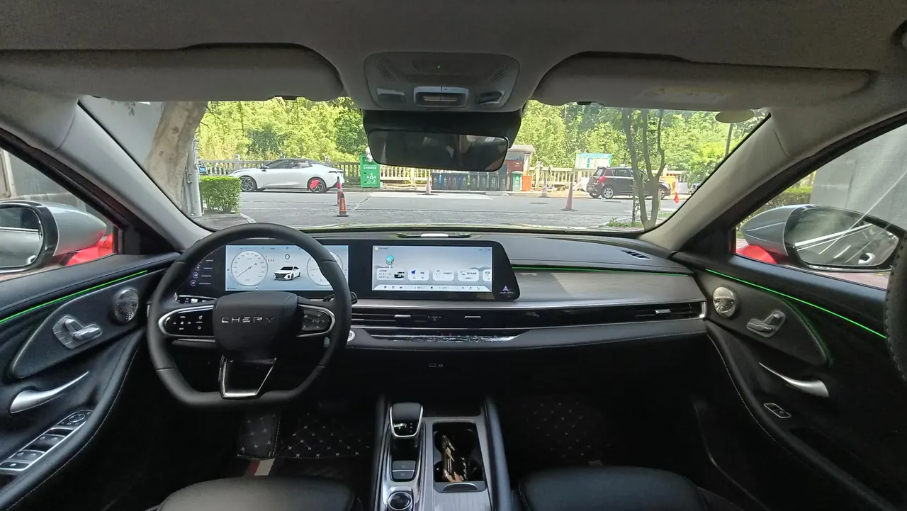 Chery 2025 Erez 8 1.6T Automatic Gear 5