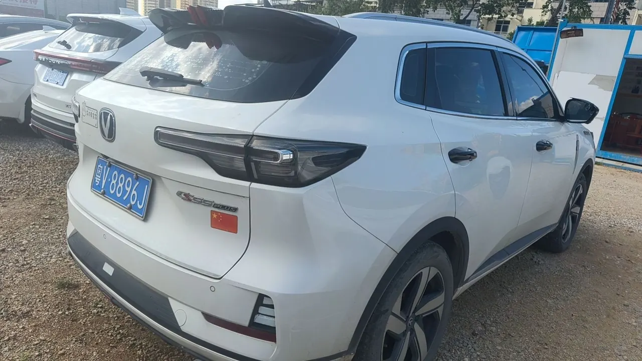 ChangAn 2024 CS55 PLUS 1.5T Honorable Automatic Gear 4