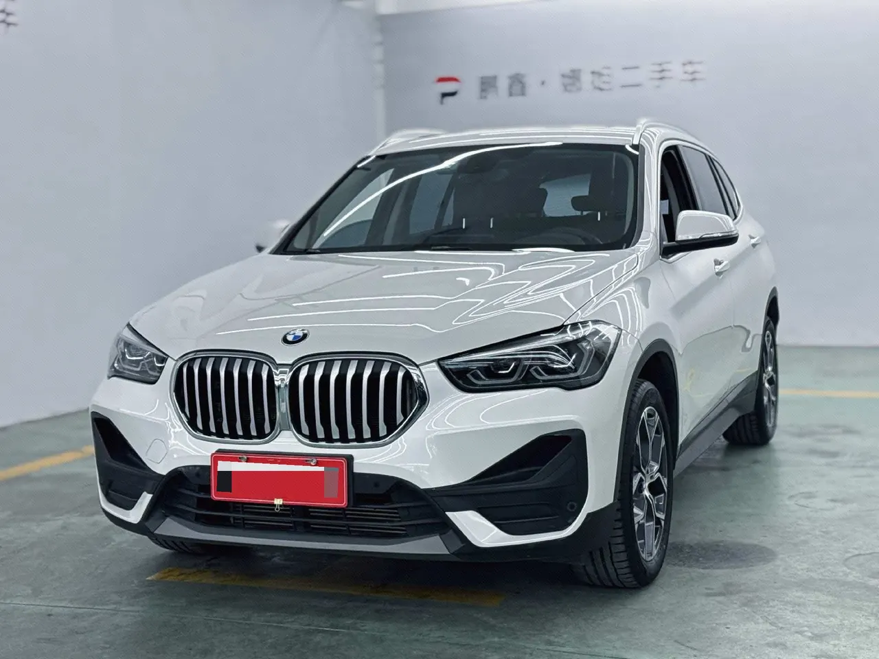 Open image lightbox: BMW 2022 X1 sDrive25Li 2.0T Leading Automatic Gear