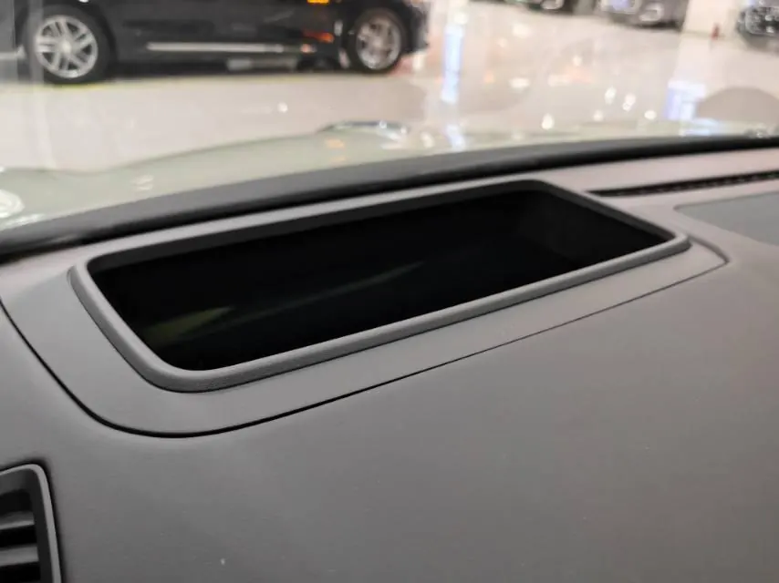 HongQi 2025 EH 7 690 Smart Edition Automatic Gear 5