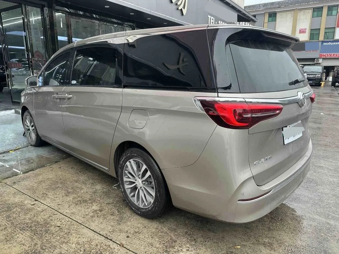 Buick 2023 GL8 ES Lu Zun 48V 2.0T 653T Comfortable Automatic Gear 8
