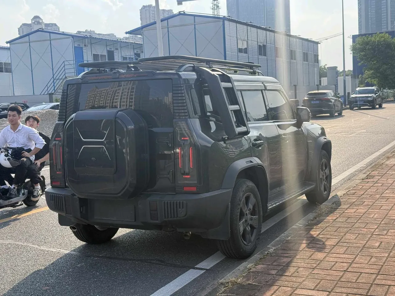 Jetour 2023 Travelers 1.5T Two-Drive Discovery PRO Automatic Gear 8