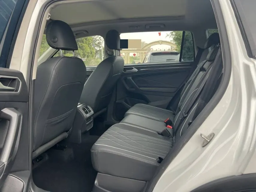 Volkswagen 2024 Tiguan L 1.5TSI 300TSI Front-Wheel-Drive Smart Enjoyment Edition Automatic Transmission 6
