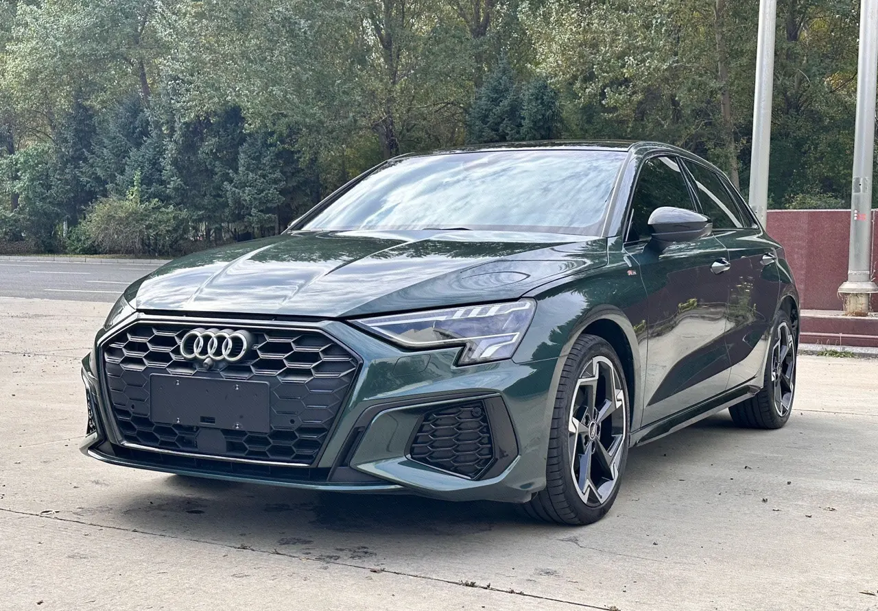 Open image lightbox: Audi 2023 A3 Sportback 1.4TFSI 35TFSI Luxury Sports (Modified) Automatic Gear