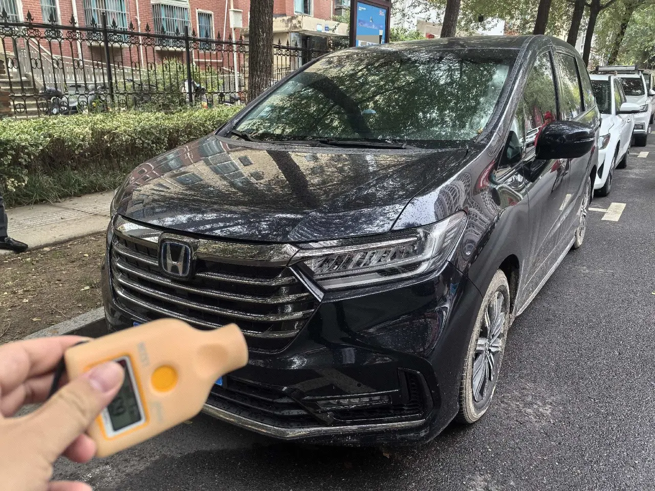 Open image lightbox: Honda 2022 Odyssey Hybrid 2.0 Stepless Sharp and Leading Edition Automatic Gear