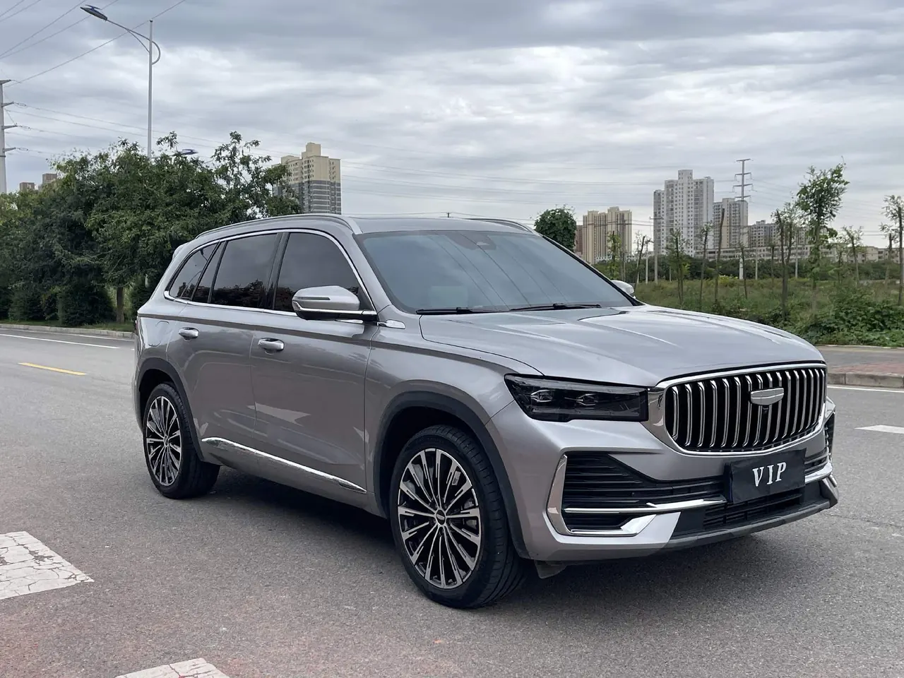 Geely 2025 XingyueL (Monjaro) 2.0TD Oriental Yao Star-Gazing Edition Automatic Transmission 3
