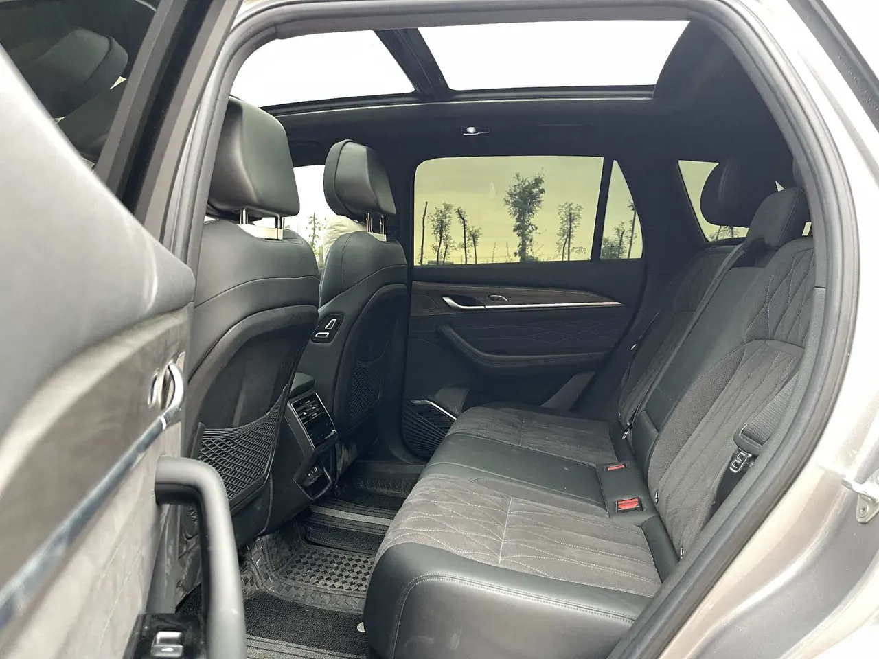 Geely 2025 XingyueL (Monjaro) 2.0TD Oriental Yao Star-Gazing Edition Automatic Transmission 9