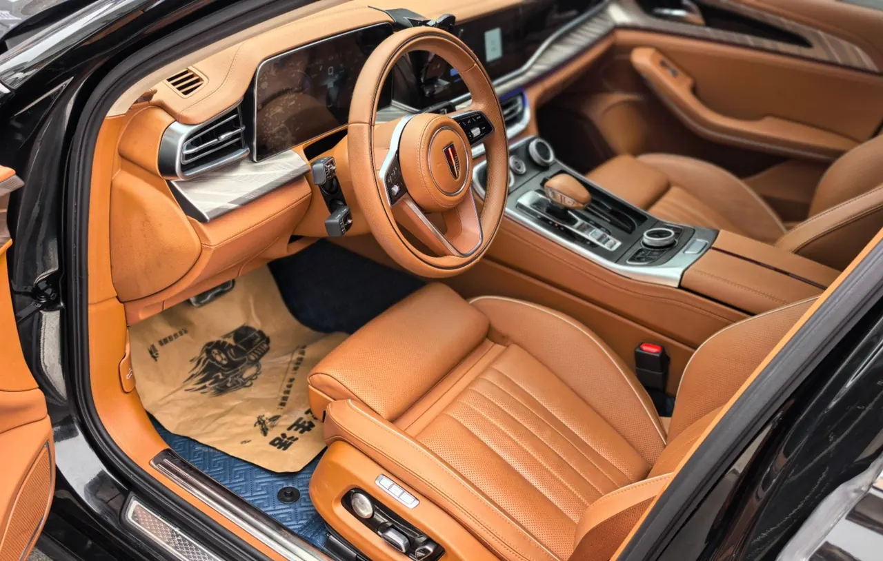 HongQi 2023 H9 48V 2.0T Zhilian Flag Edition Automatic Gear 4