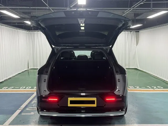 Zeekr 2025 Zeekr 7X 100kWh long endurance rear drive smart driving version automatic transmission 12