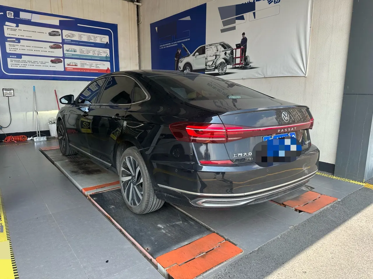 Volkswagen 2022 Passat 2.0TSI 330TSI Deluxe Edition Automatic 5