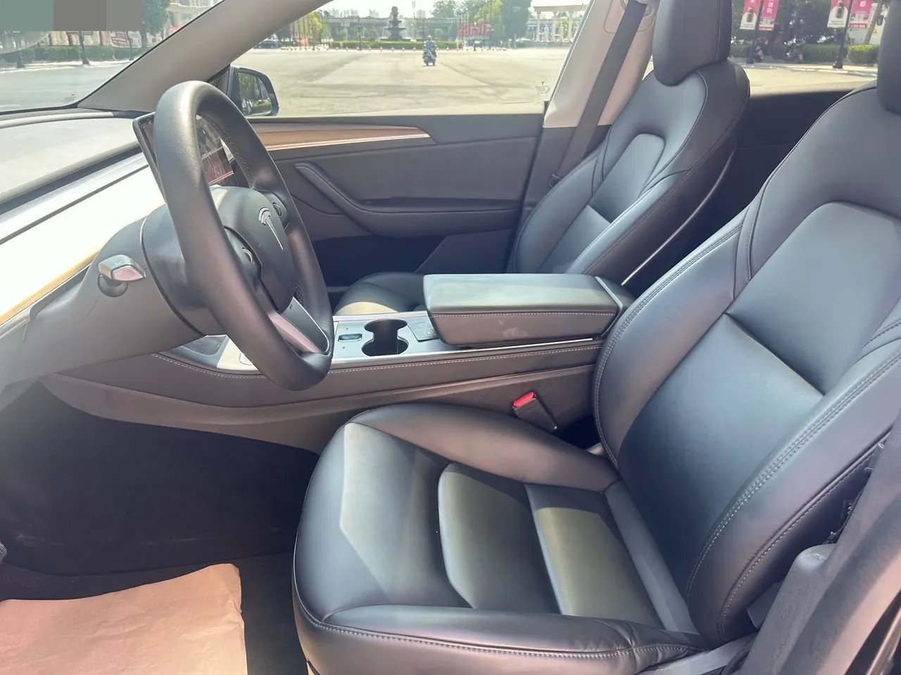 Tesla 2022 Model Y rear-wheel drive version automatic transmission 4