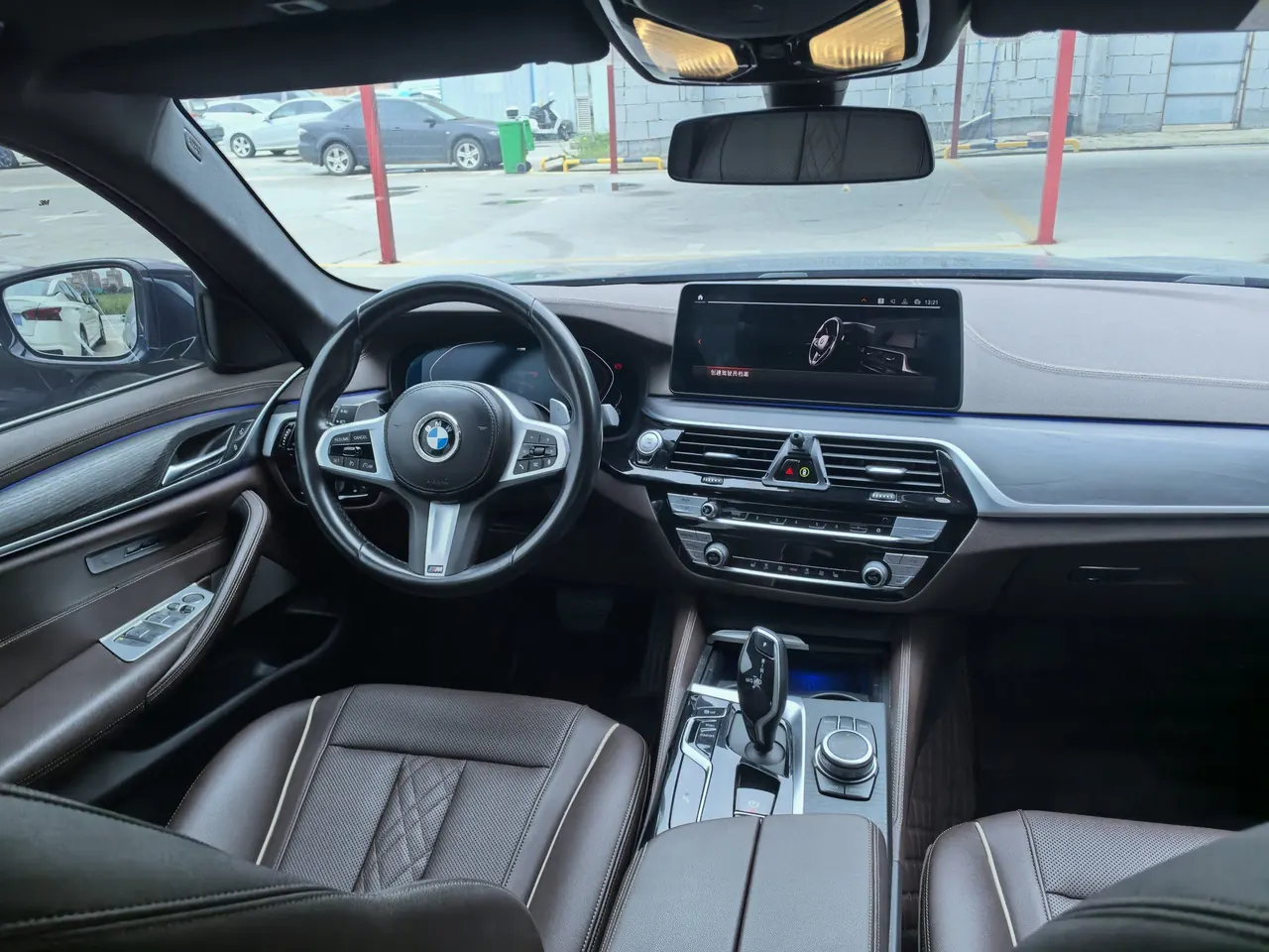 BMW 5 Series 2022 530Li xDrive 2.0T Luxury Suit (Modified) Automatic Gear 2